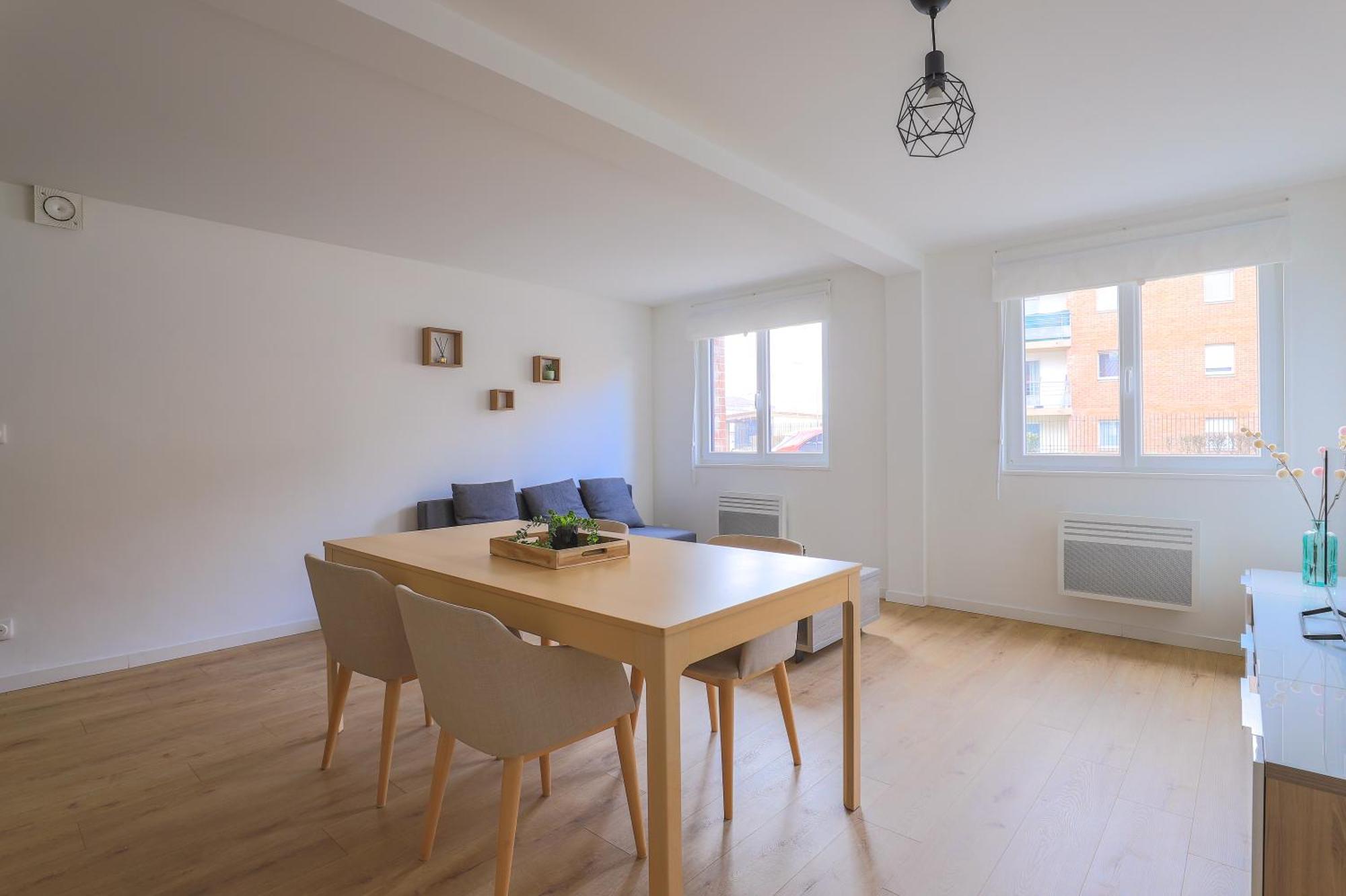 Appartement Familial - Avec Parking Prive Gratuit Arras Exterior foto